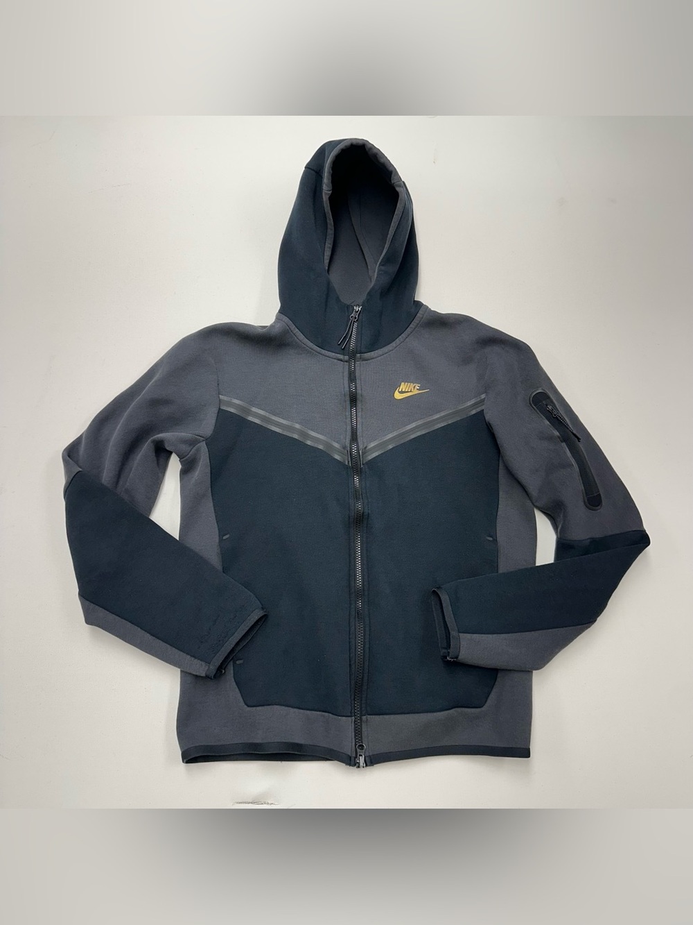 Nike Tech Fleece Full Zip Hoodie Mens Small Black Zip Pockets DV0537-070